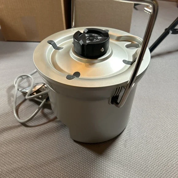 Breville Juice Fountain Juicer Replacement Motor Power Base BJE200XL - Picture 6 of 7